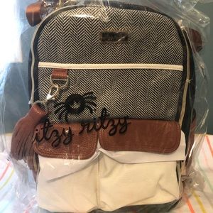 Itzy Ritzy Boss diaper bag backpack NWT in wrap